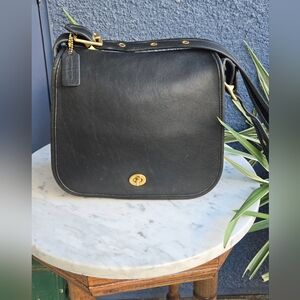 Vintage 1998 Coach Stewardess (Black)